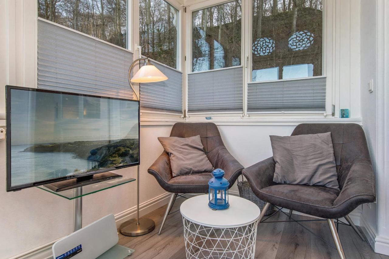Villa Agnes Mit Meerblick-Loggia In Top Lage Am Strand - Duenengras 빈츠 외부 사진